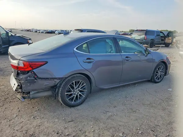 58ABK1GG7JU101014 — 2018 Lexus ES, photo 3 from Copart, Rear end