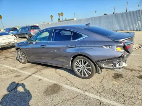 JTHB21B18K2004995 — 2019 Lexus ES, foto 2 de Copart, Parte delantera