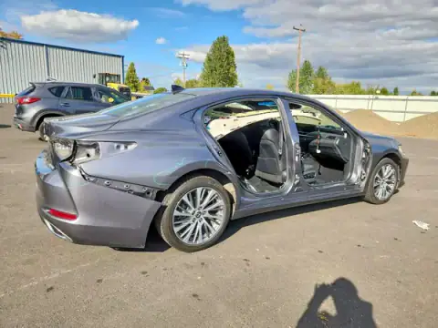 58ABZ1B17KU040716 — 2019 Lexus ES, zdjęcie 3 z Copart, Bok