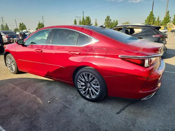 58ABZ1B16KU012647 — 2019 Lexus ES, photo 2 from Copart, Front end