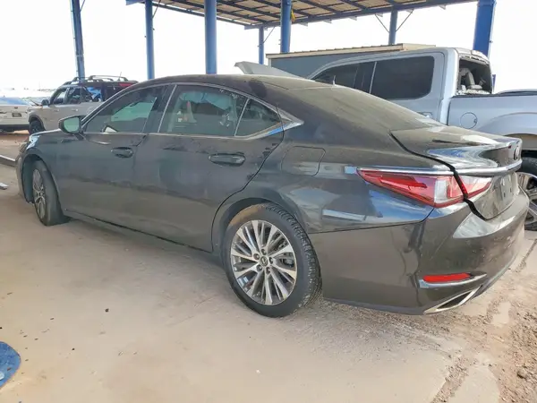 58ADZ1B19LU056779 — 2020 Lexus ES, фото 2 с аукциона Copart 07.10.2026, Боковая часть
