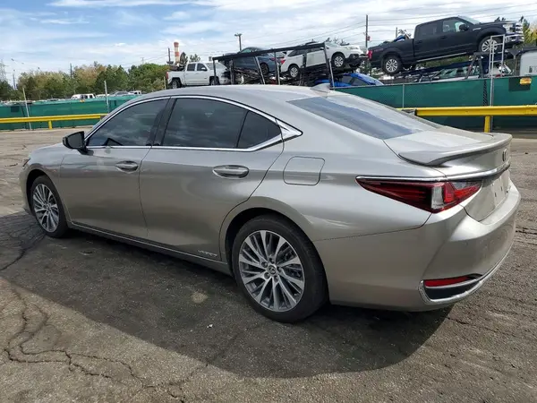 58ADA1C18MU003157 — 2021 Lexus ES, photo 2 from Copart 29.09.2026, Rear end
