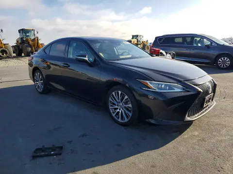 58ADA1C16MU003674 — 2021 Lexus ES, ფოტო 4, Copart 28.10.2026, წინა ნაწილი