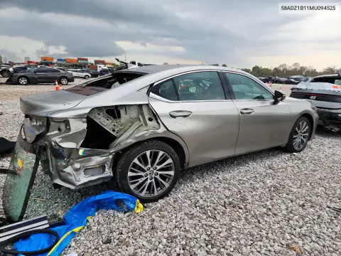 58ADZ1B11MU094525 — 2021 Lexus ES, фото 3 с аукциона Copart, Задняя часть