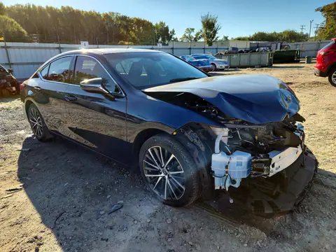 58ADZ1B13NU119037 — 2022 Lexus ES, zdjęcie 4 z Copart, Przód