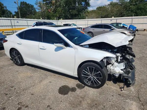 58ADA1C14RU052511 — 2024 Lexus ES, photo 4 from Copart, Front end