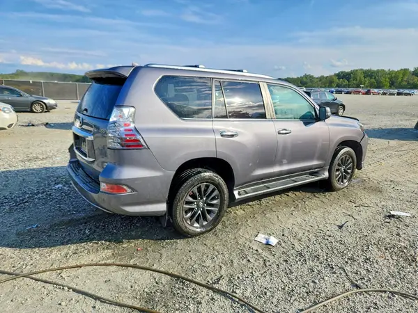 JTJAM7BX7M5284888 — 2021 Lexus GX, photo 3 from Copart, Front end