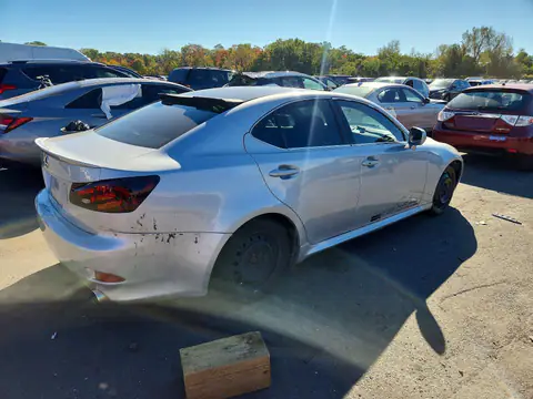 2006 LEXUS IS VIN JTHCK262262004624 фото 3