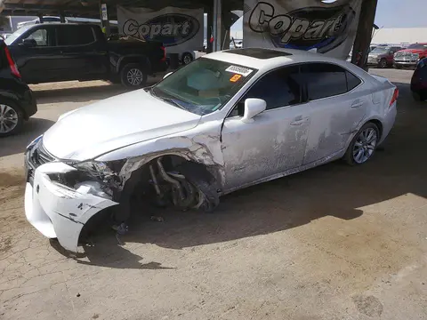 JTHBF1D22E5039240 — 2014 Lexus IS, Передняя часть (Front End), фото до ремонта