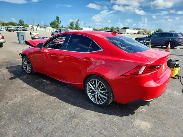 JTHBA1D24G5015166 — 2016 Lexus IS, photo 2 from Copart, Front end