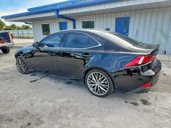 JTHBA1D27G5031362 — 2016 Lexus IS, zdjęcie 2 z Copart, Przód