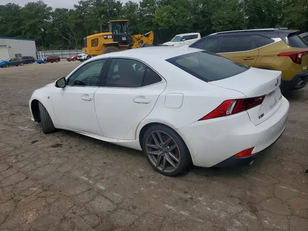 JTHBA1D25G5032865 — 2016 Lexus IS, фото 2 с аукциона Copart, Передняя часть