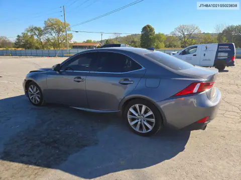 JTHBA1D21G5023838 — 2016 Lexus IS, photo 2 from Copart, Front end