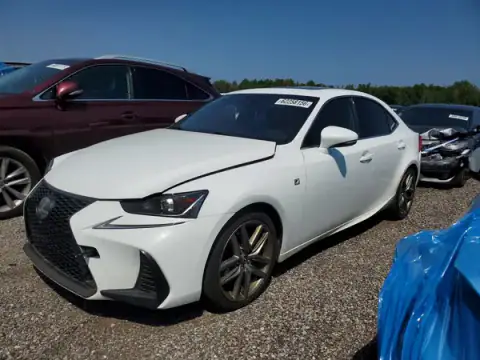 JTHCE1D23H5013774 — 2017 Lexus IS, Inundación (Water/Flood), fotos antes de reparar