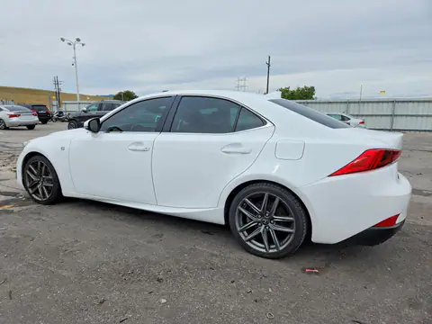 JTHCE1D25H5013033 — 2017 Lexus IS, photo 2 from Copart 21.10.2026, Hail