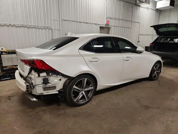 JTHCM1D29H5021980 — 2017 Lexus IS, photo 3 from Copart 06.10.2026, Rear end