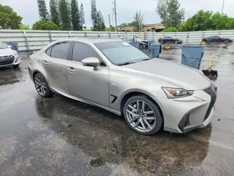 JTHBA1D2XJ5078893 — 2018 Lexus IS, photo 4 from Copart 28.09.2026, Side