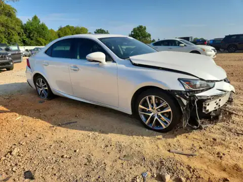 JTHBA1D24J5066237 — 2018 Lexus IS, фото 4 з Copart 19.10.2026, Передня частина