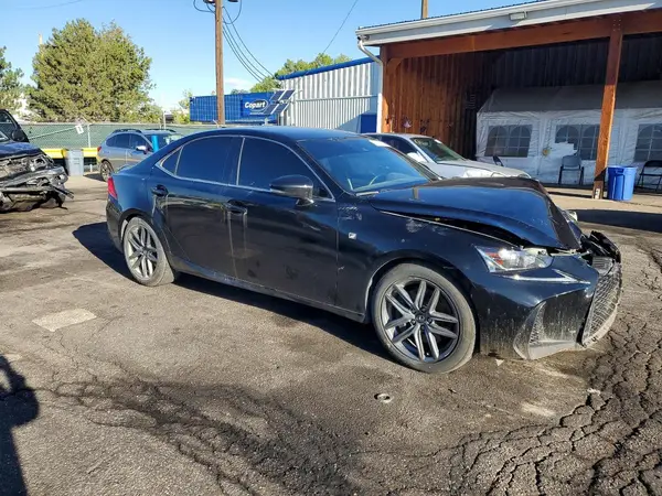JTHCZ1D21J5015985 — 2018 Lexus IS, photo 4 from Copart 13.10.2026, Front end