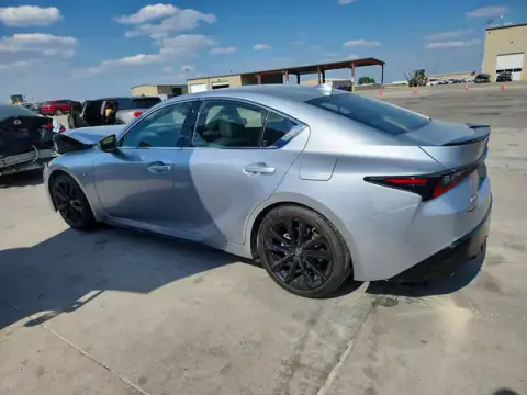 JTHGZ1B23M5039553 — 2021 Lexus IS, photo 2 from Copart 01.10.2026, Front end