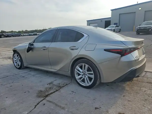 JTHCA1D24M5113307 — 2021 Lexus IS, photo 2 from Copart, Front end