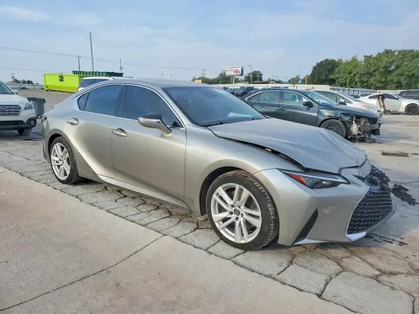 JTHCA1D24M5113307 — 2021 Lexus IS, photo 4 from Copart, Front end
