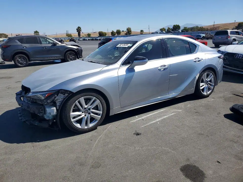 JTHCA1D22M5113600 Lexus IS 2021 — повреждение Передняя часть, фото до ремонта