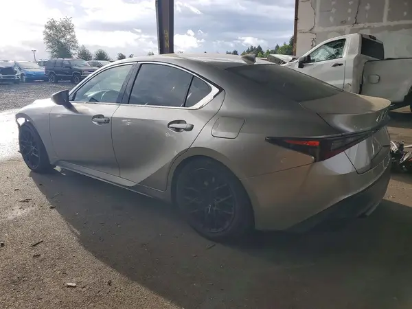 JTHCA1D22M5114228 — 2021 Lexus IS, photo 2 from Copart, Front end