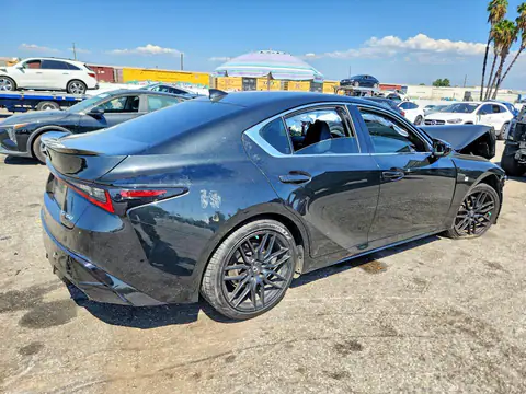 JTHGZ1B26M5038218 — 2021 Lexus IS, фото 3 з Copart 27.10.2026, Передня частина