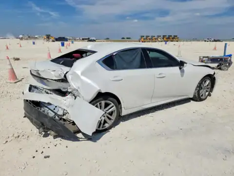 JTHCA1D29M5112072 — 2021 Lexus IS, zdjęcie 3 z Copart, Tył