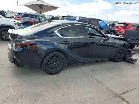JTHGZ1E29M5019237 — 2021 Lexus IS, фото 3 с аукциона Copart, Передняя часть