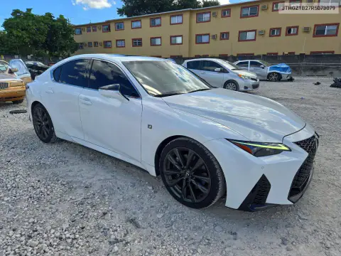 JTHGZ1B27R5073079 — 2024 Lexus IS, zdjęcie 4 z Copart, Zalanie