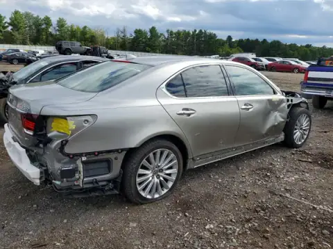 JTHCL5EF3H5028645 — 2017 Lexus LS, фото 3 з Copart, Передня частина