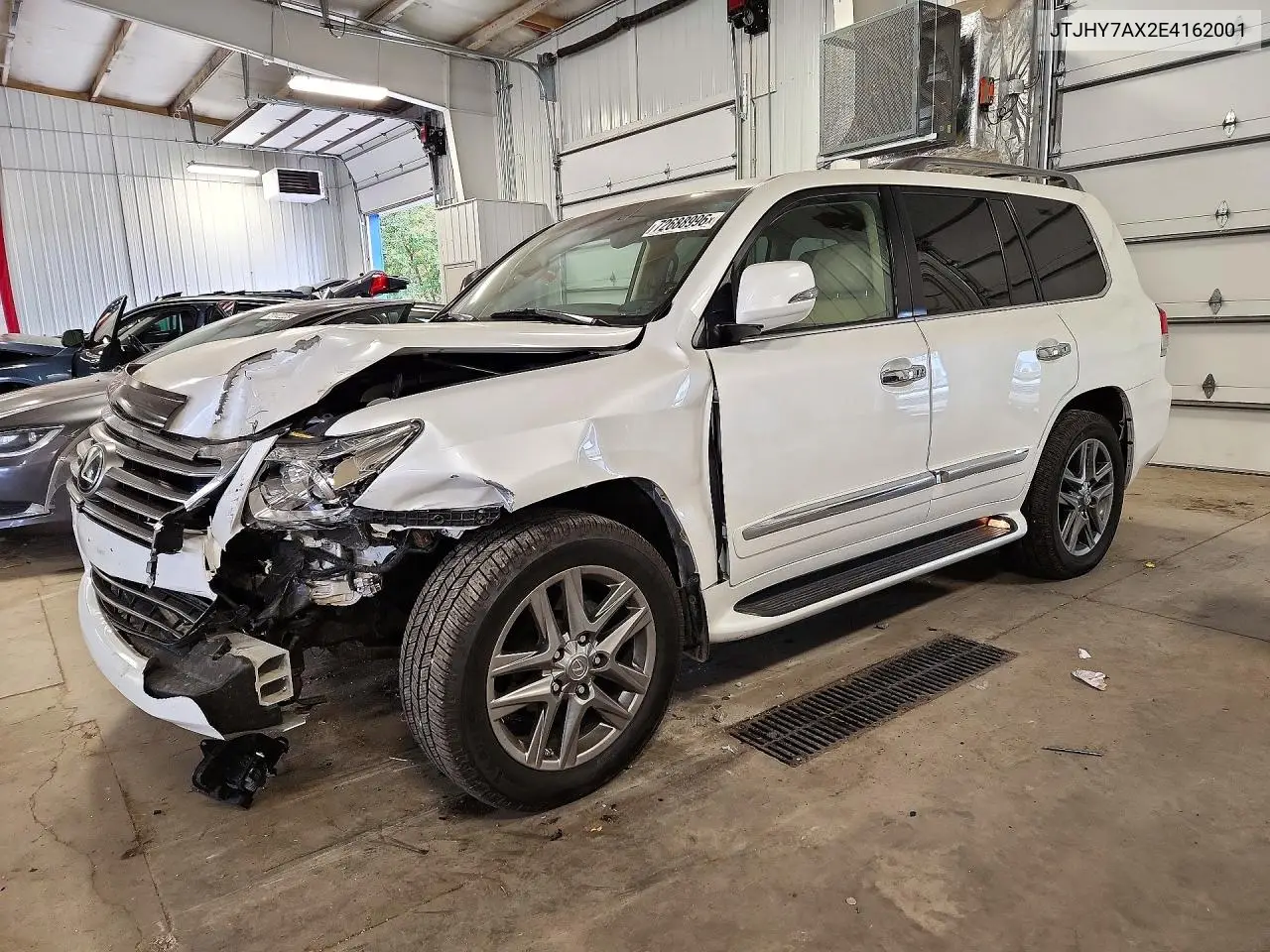 JTJHY7AX2E4162001 Lexus LX 2014 — повреждение Передняя часть, фото до ремонта