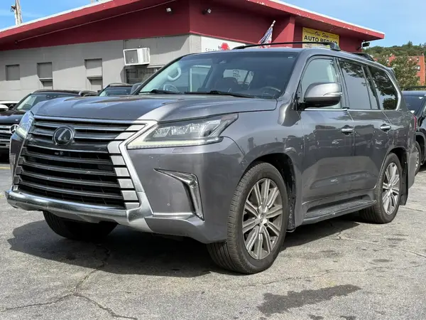 JTJHY7AX2G4203634 — 2016 Lexus LX, Мелкие вмятины и царапины (Minor Dent/Scratches), фото до ремонта
