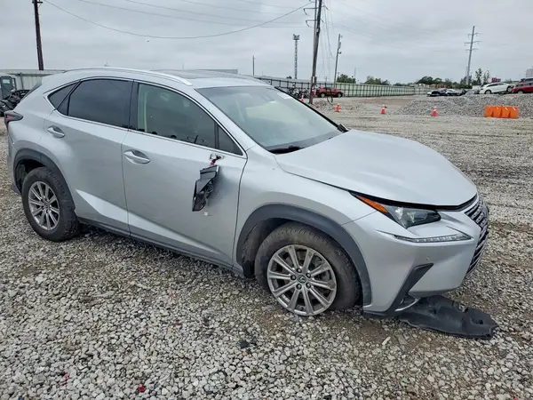 JTJYARBZ5J2091981 — 2018 Lexus NX, фото 4 с аукциона Copart, Передняя часть