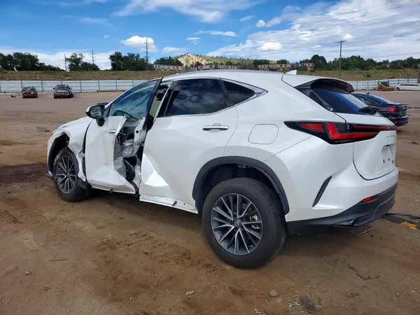 2T2ADCEZXNC001893 — 2022 Lexus NX, фото 2 с аукциона Copart 05.10.2026, Боковая часть