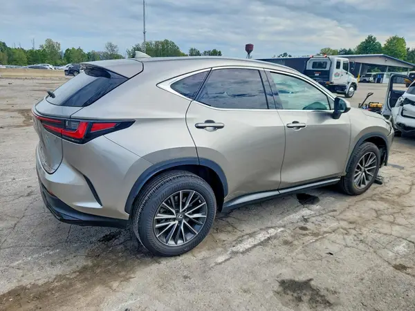2T2GGCEZ8PC017059 — 2023 Lexus NX, фото 3 с аукциона Copart, Передняя часть