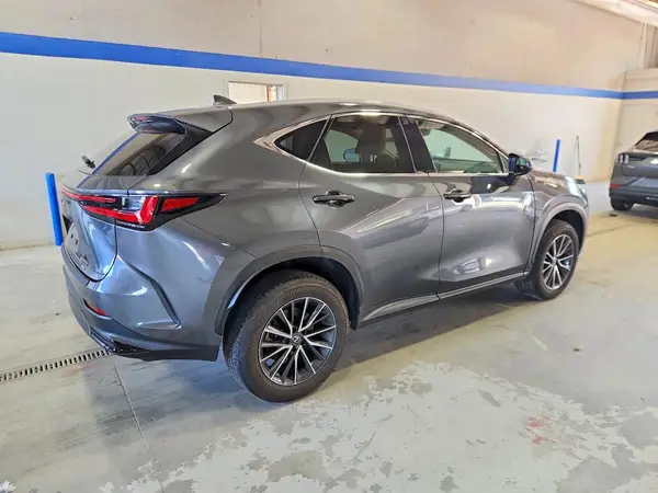 2T2GGCEZ9PC028376 — 2023 Lexus NX, фото 3 с аукциона Copart, Передняя часть