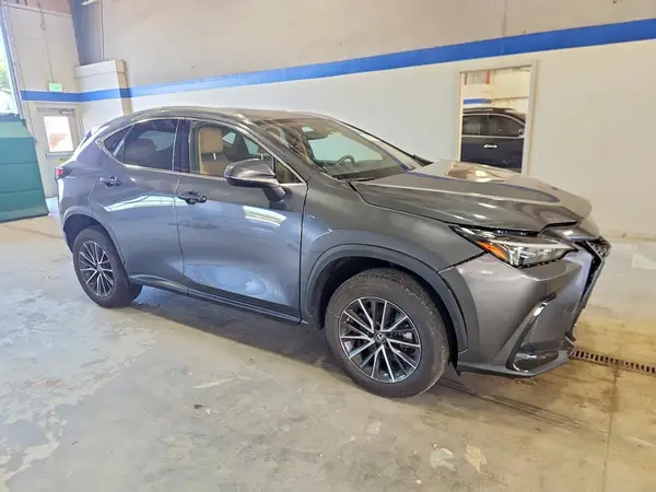2T2GGCEZ9PC028376 — 2023 Lexus NX, фото 4 с аукциона Copart, Передняя часть