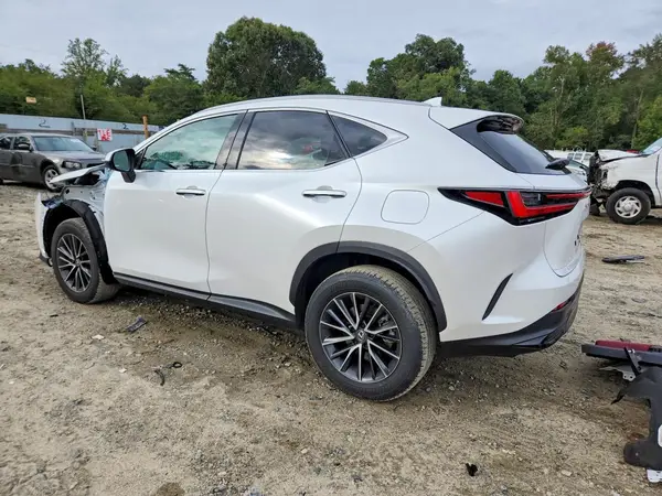 2T2AKCEZ1RC017038 — 2024 Lexus NX, фото 2 с аукциона Copart 29.09.2026, Передняя часть