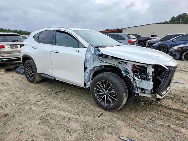 2T2AKCEZ1RC017038 — 2024 Lexus NX, фото 4 с аукциона Copart 29.09.2026, Передняя часть