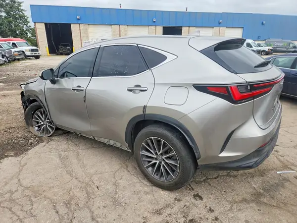 JTJAGCEZXR2010509 — 2024 Lexus NX, photo 2 from Copart, Front end