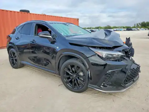 2T2KGCEZ1RC034055 — 2024 Lexus NX, zdjęcie 4 z Copart 23.09.2026, Przód