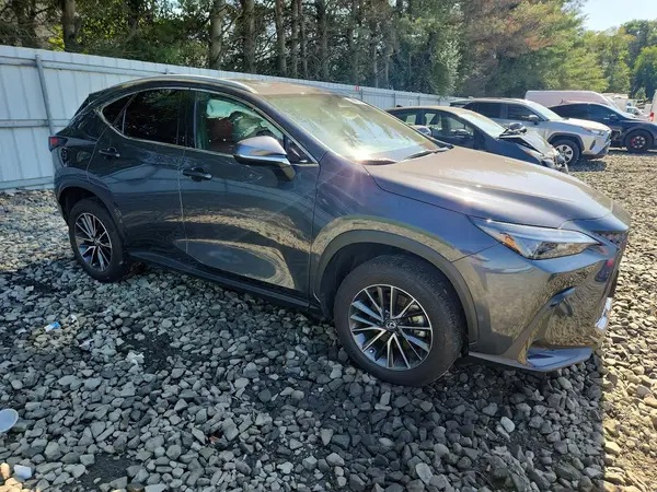 2T2AGCEZ7SC070625 — 2025 Lexus NX, фото 4 с аукциона Copart, Боковая часть