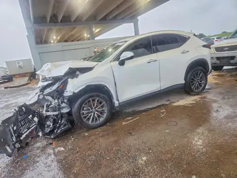 2T2GGCEZ4SC085819 — 2025 Lexus NX, წინა ნაწილი (Front End), ფოტოები შეკეთებამდე