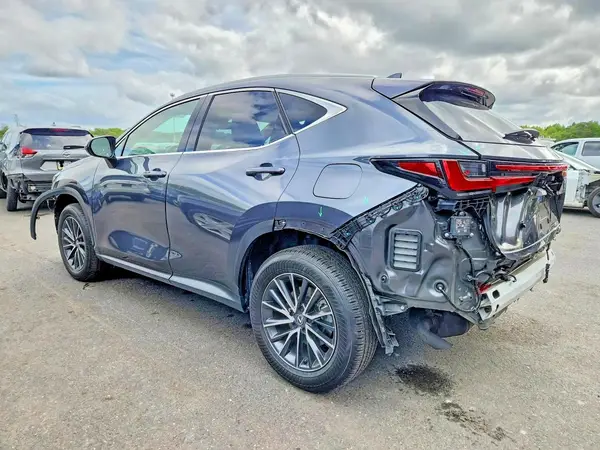 2T2GGCEZ4SC084055 — 2025 Lexus NX, фото 2 с аукциона Copart, Передняя часть