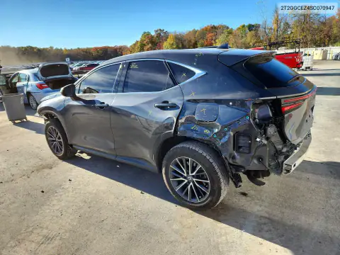 2T2GGCEZ4SC070947 — 2025 Lexus NX, photo 2 from Copart, Front end
