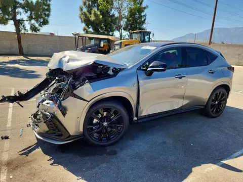 2T2KKCEZ0TC070535 — 2026 Lexus NX, Передняя часть (Front End), фото до ремонта
