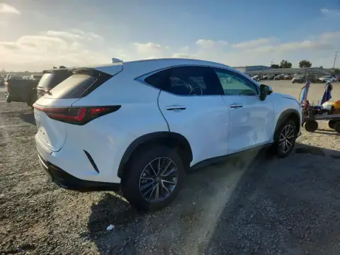 2T2GKCEZ5TC061738 — 2026 Lexus NX, фото 3 з Copart, Бокова частина